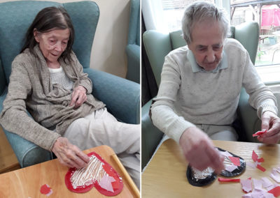Sonya Lodge residents making Valentine's cards